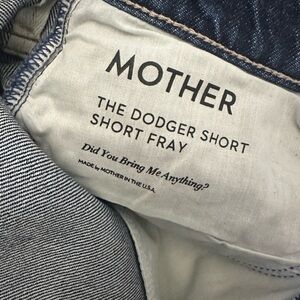 Mother, The Dodger Short Short Fray. Size 28